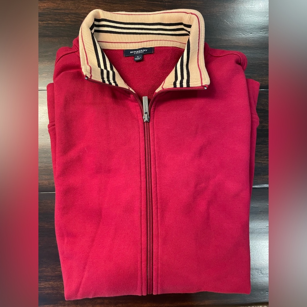 Burberry Zip up jacket. Size Large.